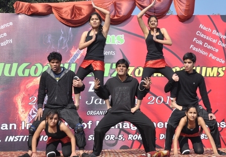 Campus of Jagan Institute of Management Studies, got a makeover, when students immersed in youthful exuberance during the zonal prelims of Anugoonj